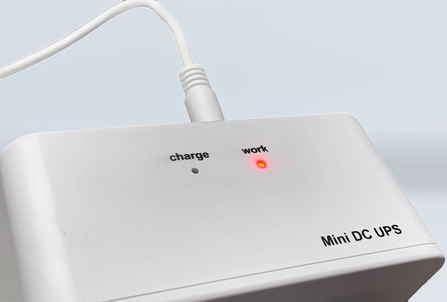 Mini UPS 12V Led